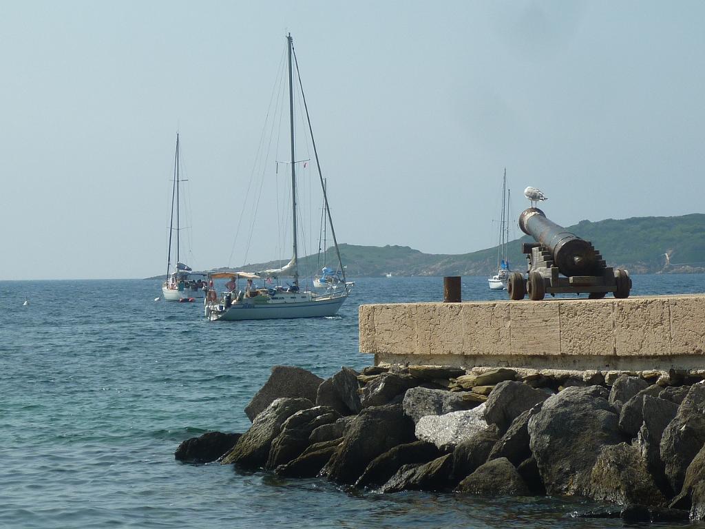 2012_Sailing_in_France (122).JPG